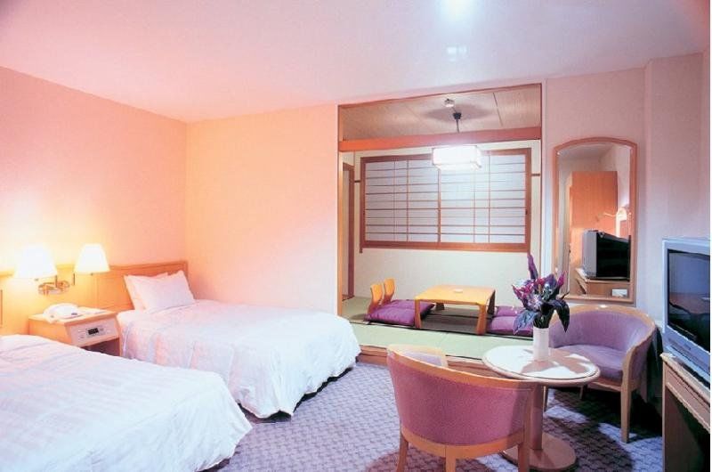 Yutorelo Karuizawa Hotel Exterior photo